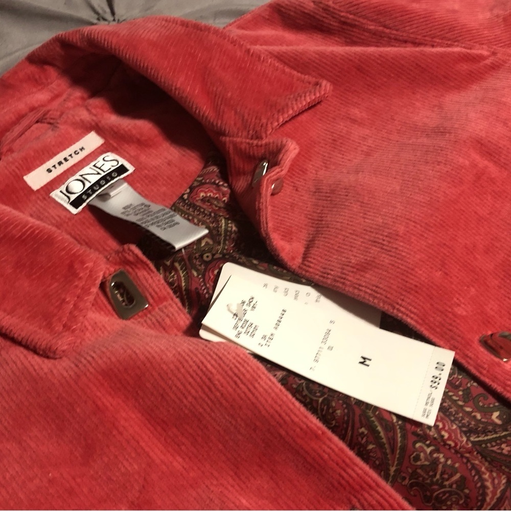 Jacket - Picture 1 of 5